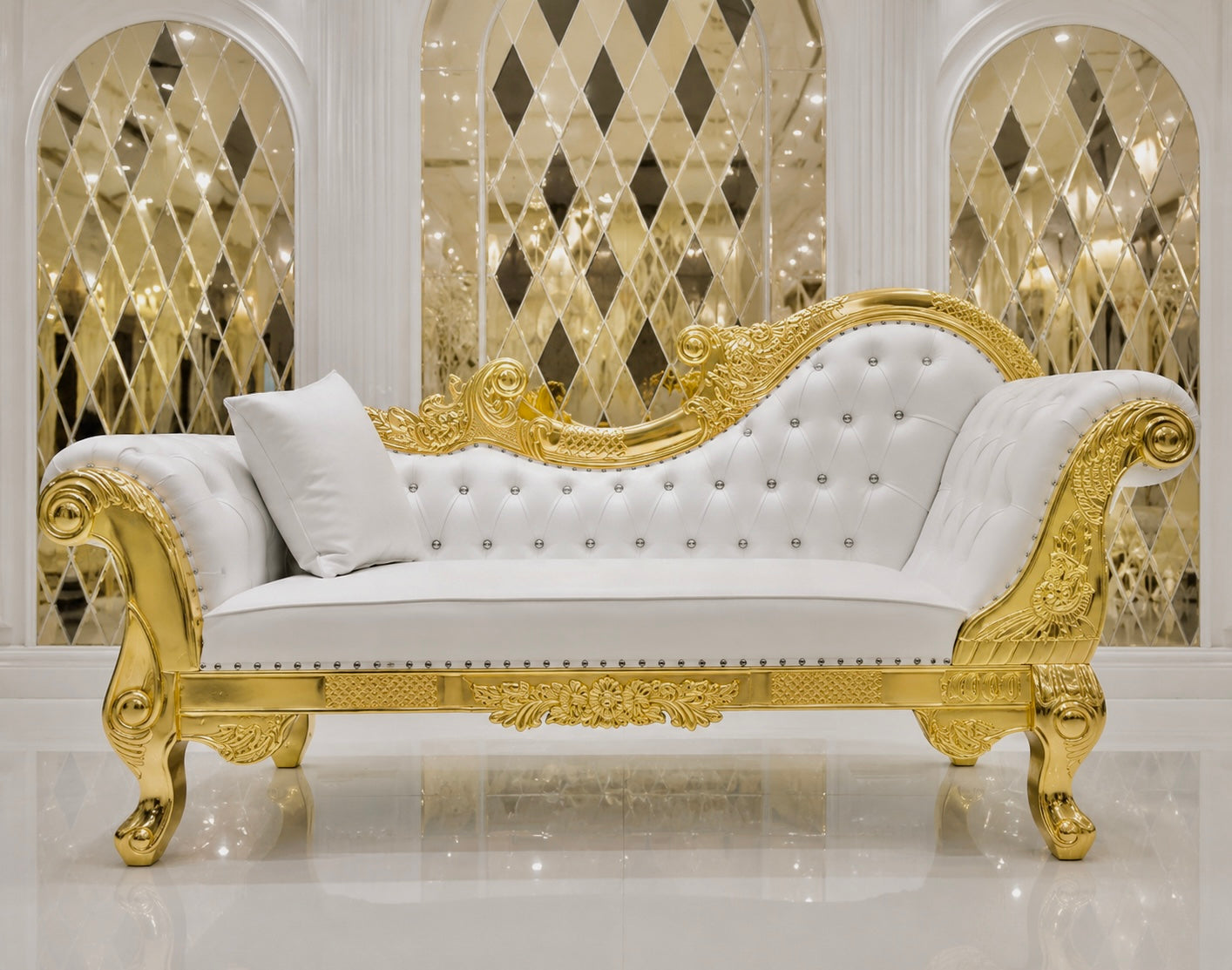 Royal Éclat Luxe Sofa