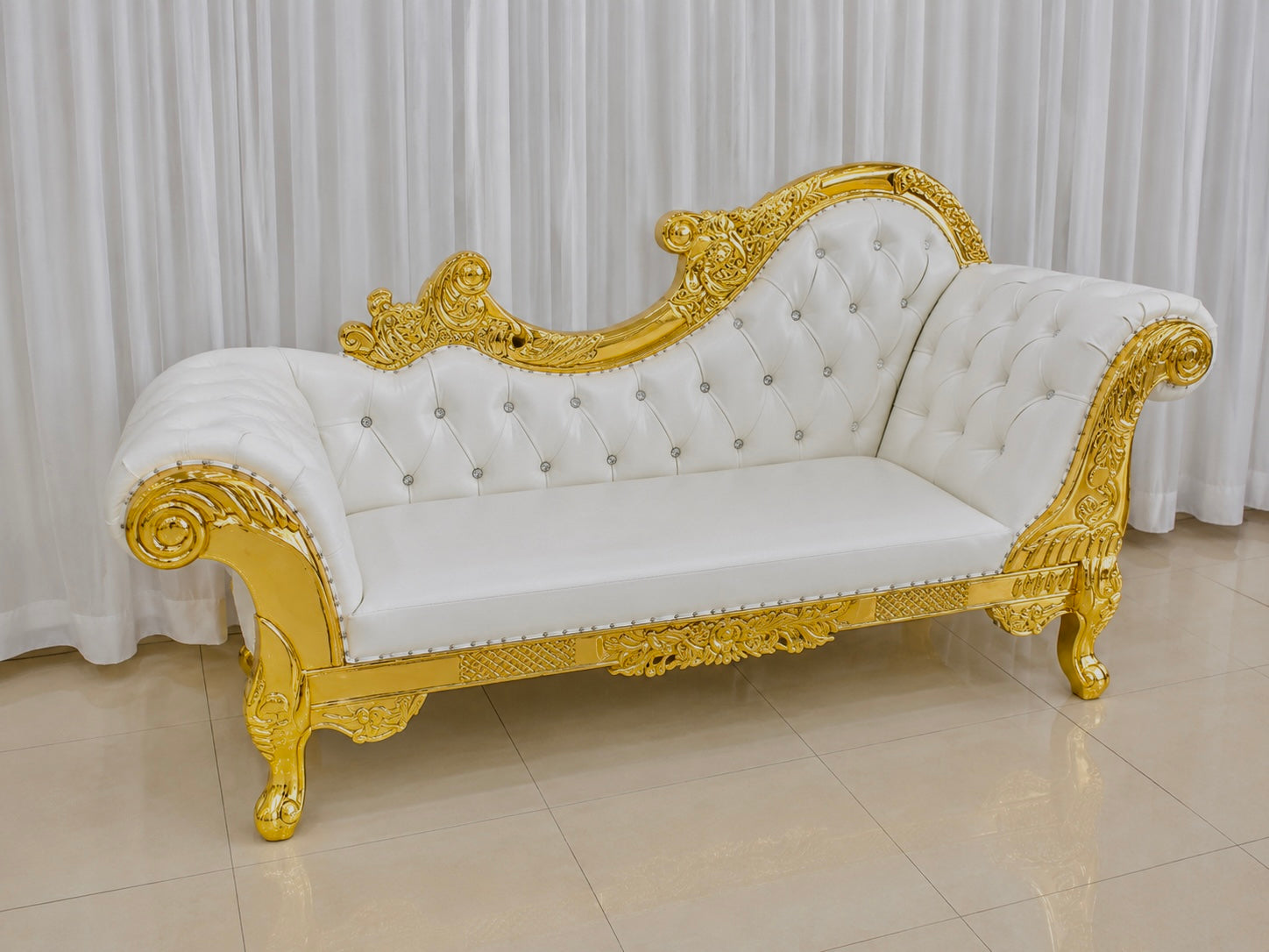 Royal Éclat Luxe Sofa